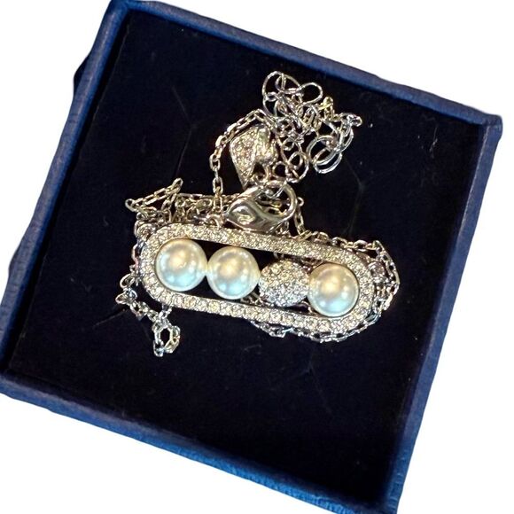 Swarovski Fundamental Necklace - pearls and crystals unique and Rare
